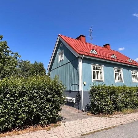 Tunnelmallinen Puutalohuoneisto. Turku Zewnętrze zdjęcie
